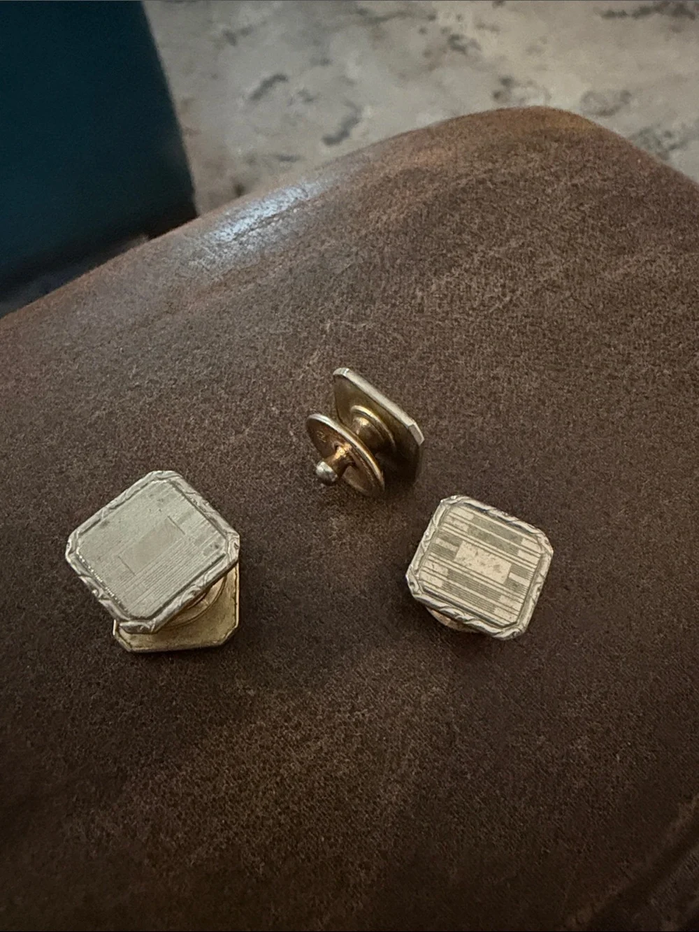Vtg B&W Co. Snap Cufflinks